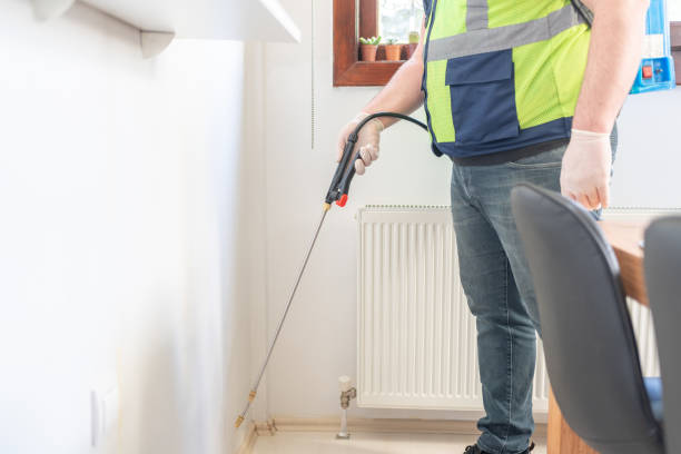 Best Mosquito Control Services  in Smithville, TN